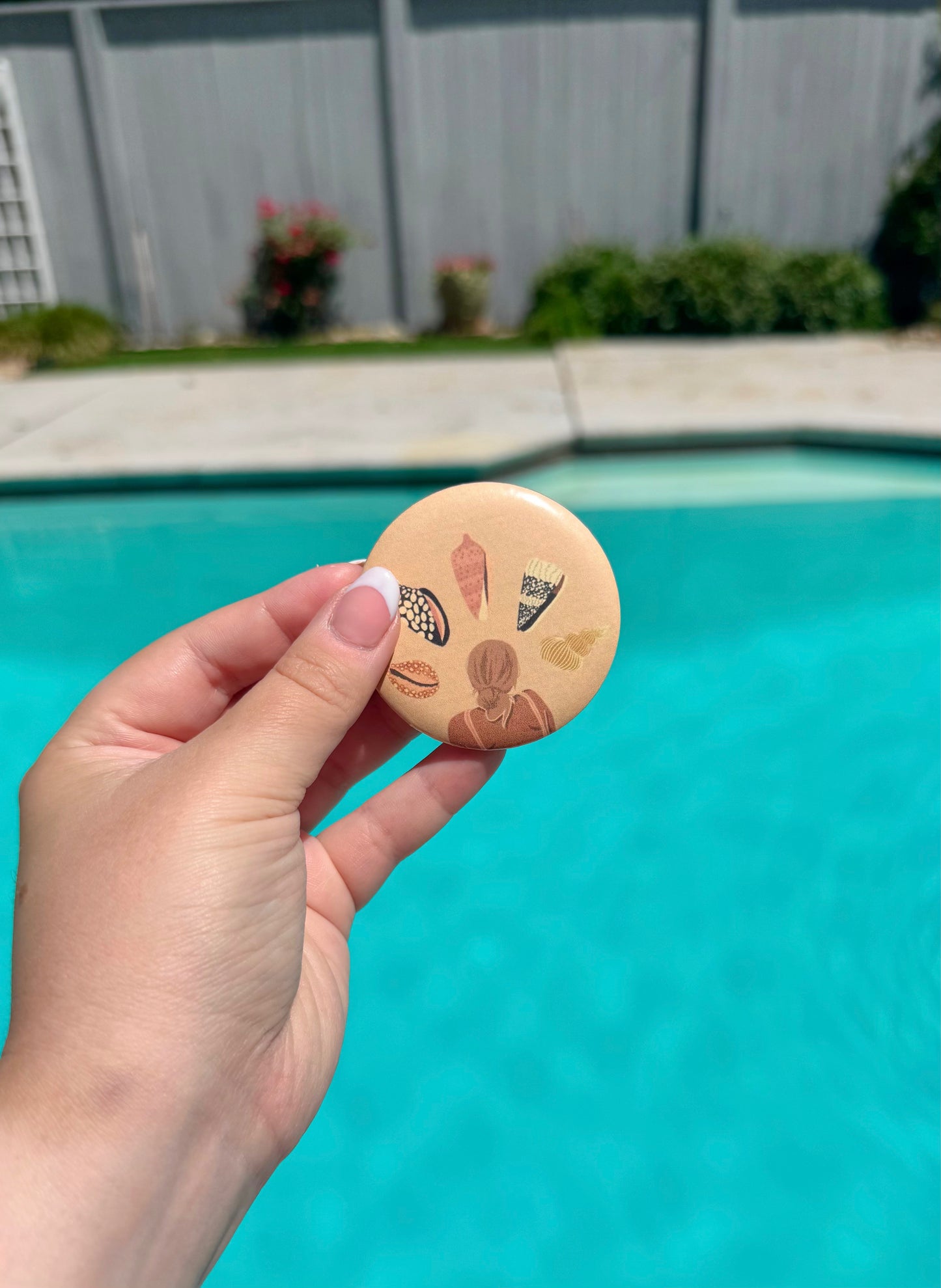 Sea Shell Daze Button