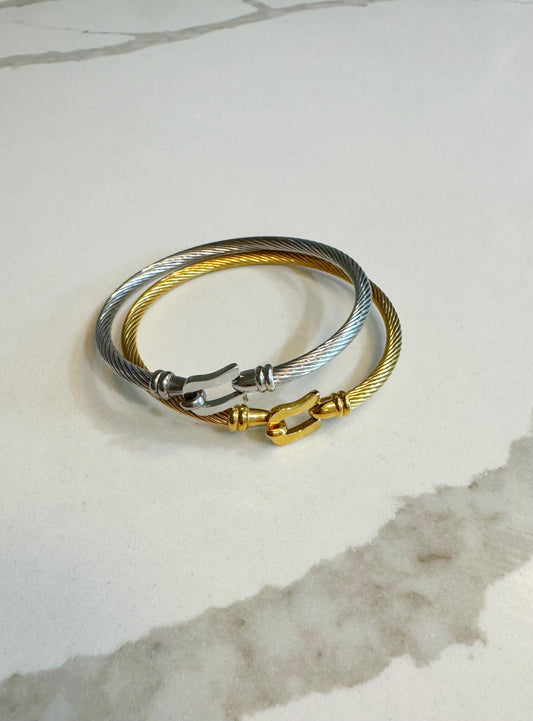 Amy Buckle Bangle-Gold