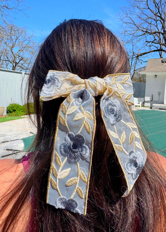 Lacey Bow Hair Clip